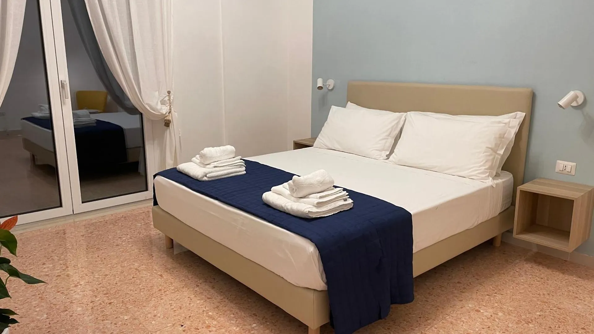 Giordania Apartment Naples 0*,